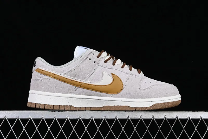 All Categories Nk SB Dunk Series Nk SB Dunk Low Low-top sneakers Cost-effective version Nk SB Dunk Low "85" double hook SB low-top sports and leisure sneakers DO9457-105